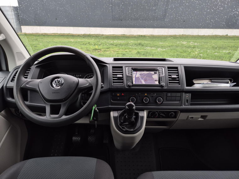 Volkswagen Transporter Kombi