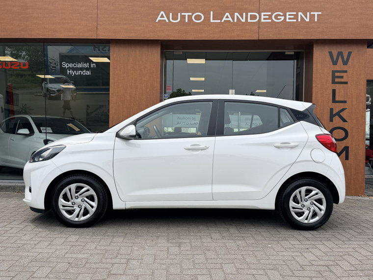 Hyundai i10 foto 1