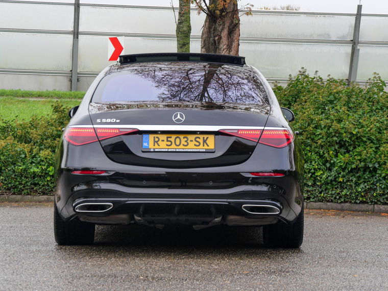 Mercedes-Benz S-Klasse