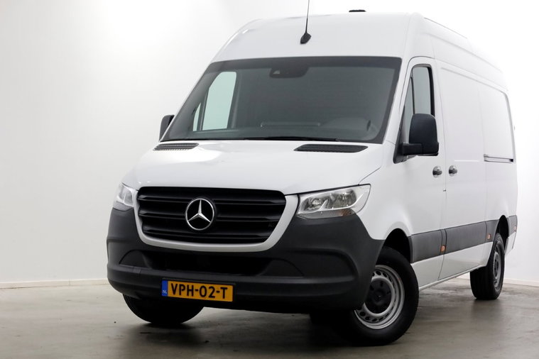 Mercedes-Benz Sprinter foto 1