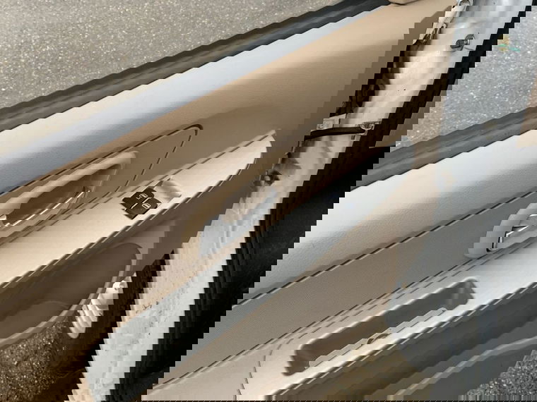 DFSK V21