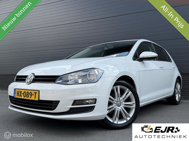 Volkswagen Golf foto 1