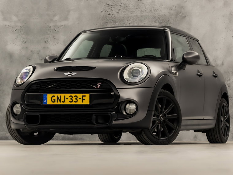 MINI 5-Deurs foto 1