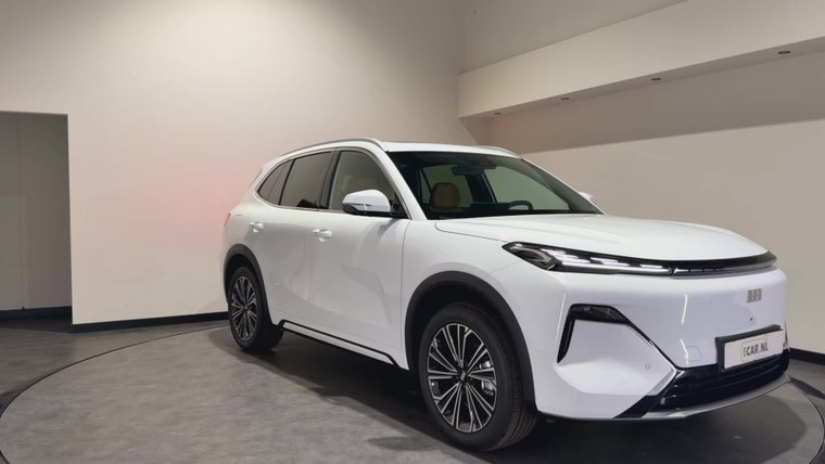 Foto van Geely Starray EM-i