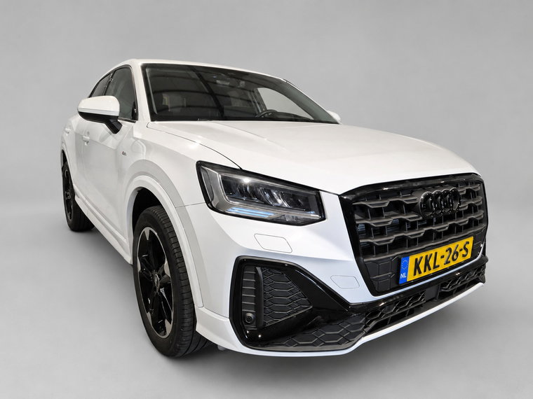Audi Q2 foto 1