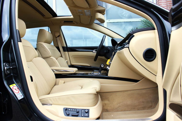 Volkswagen Phaeton