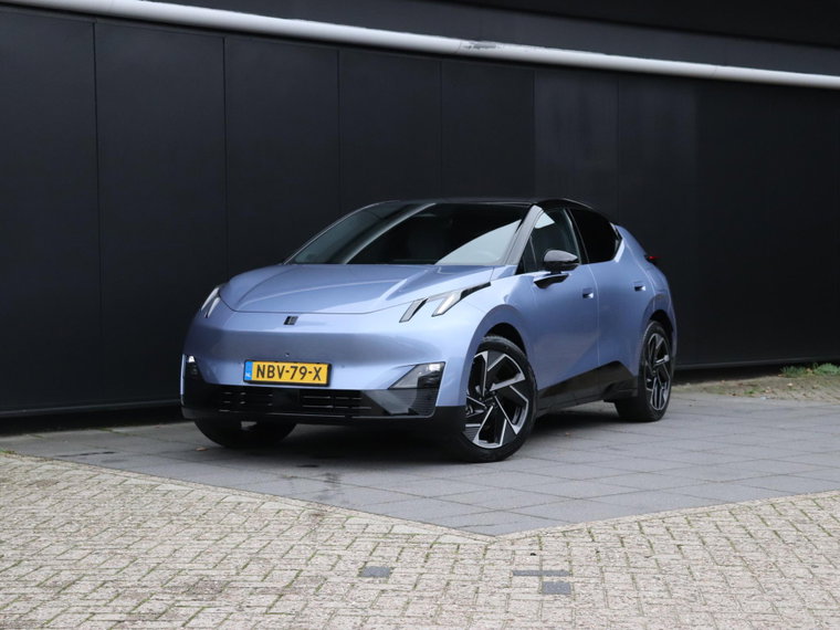 Foto van Lynk & Co 02