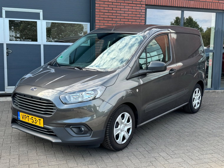 Foto van Ford Transit Courier