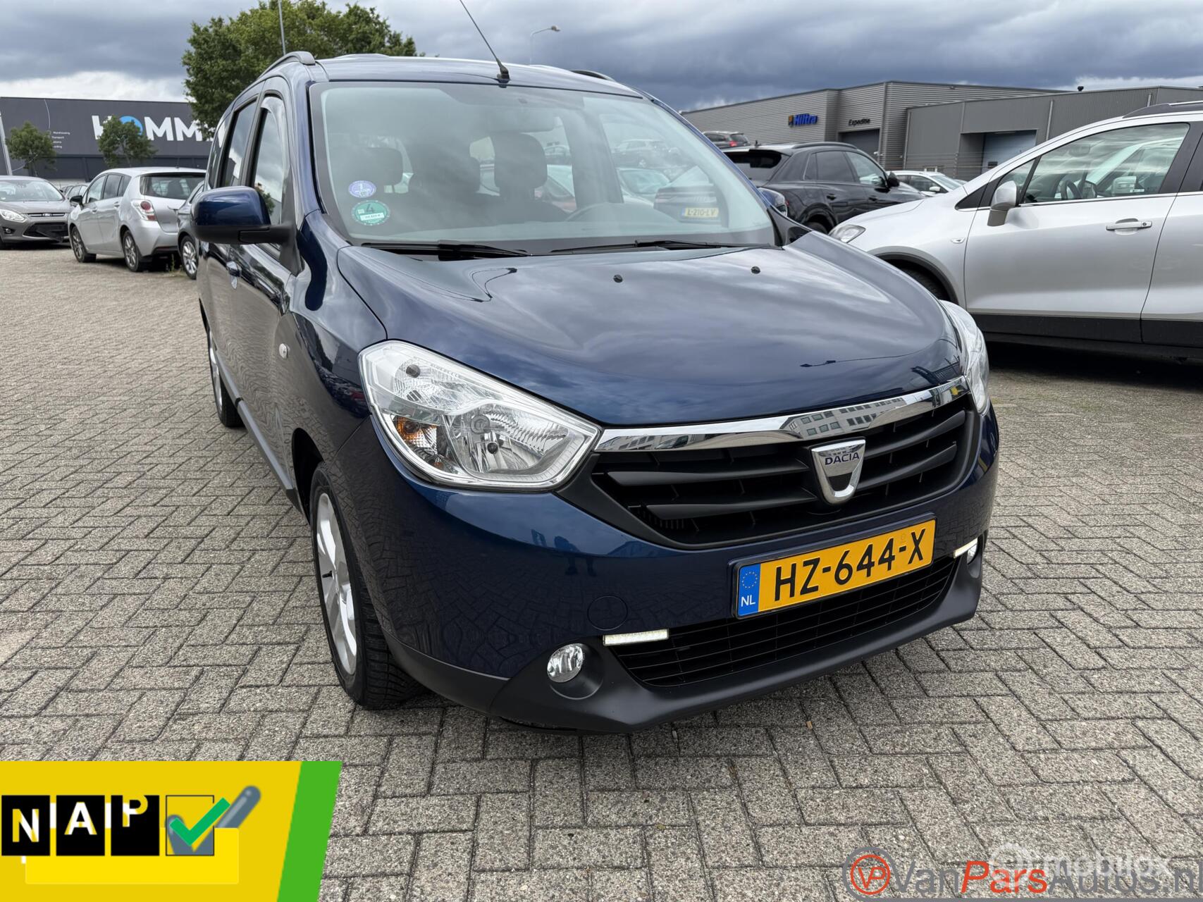 Foto van Dacia Lodgy