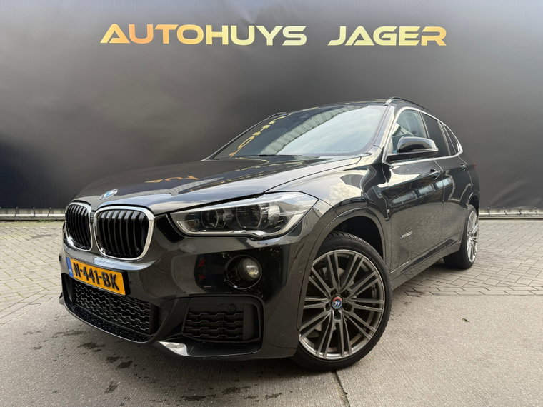 BMW X1 foto 1