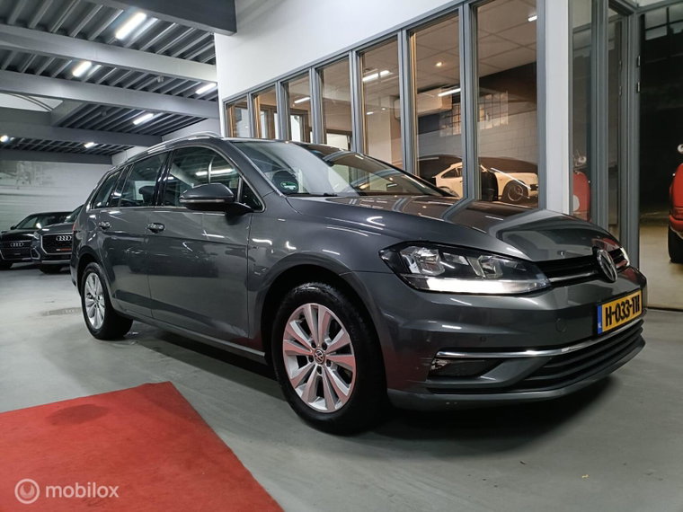 Foto van Volkswagen Golf