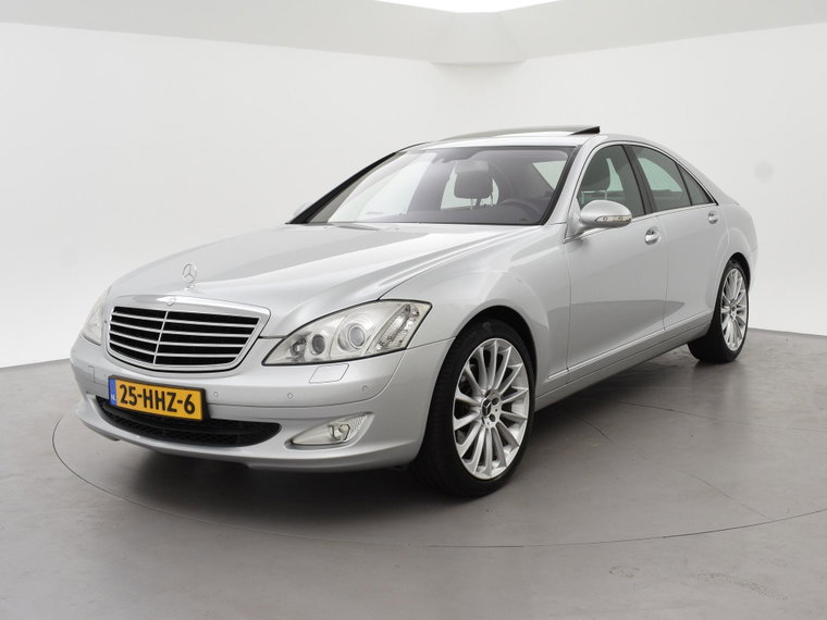 Mercedes-Benz S-Klasse foto 1