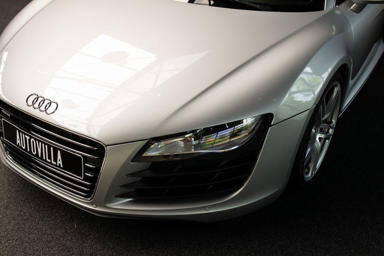 Audi R8