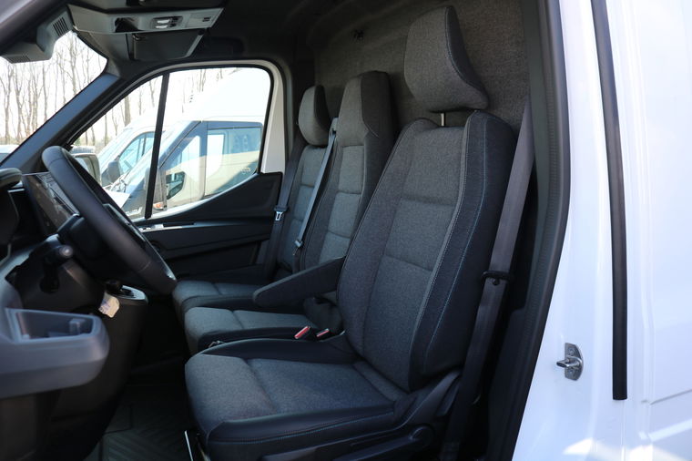 Nissan Interstar
