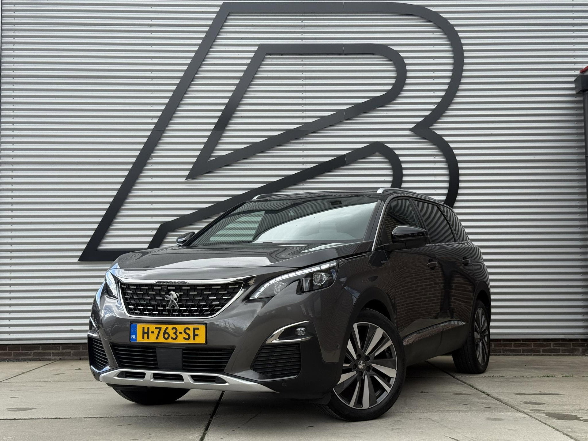 Foto van Peugeot 5008