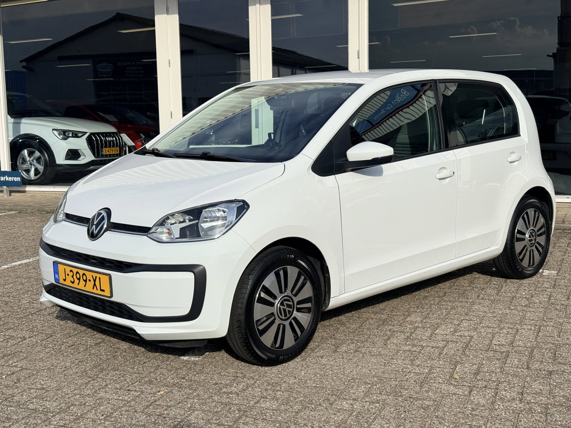 Foto van Volkswagen up!