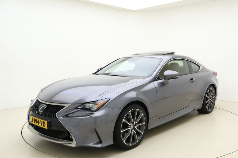 Lexus RC