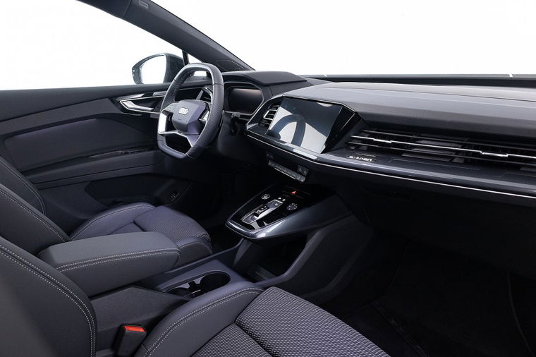 Audi Q4