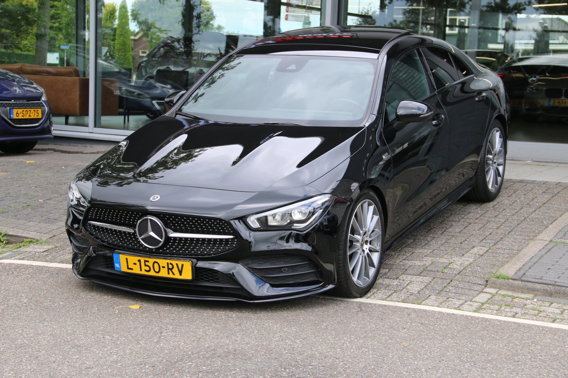Foto van Mercedes-Benz CLA