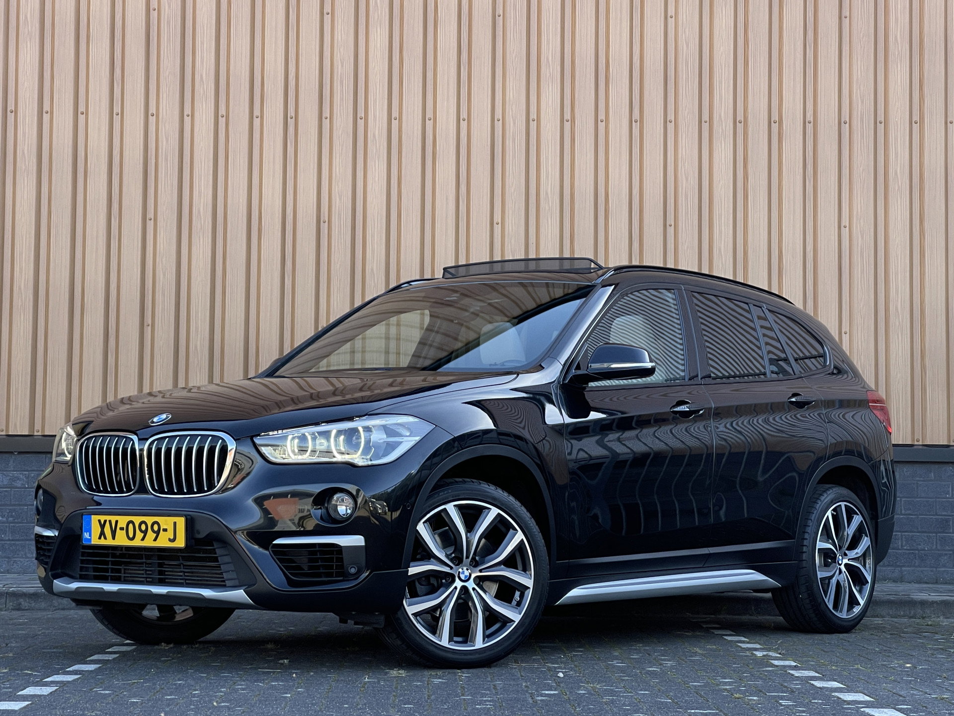 Foto van BMW X1