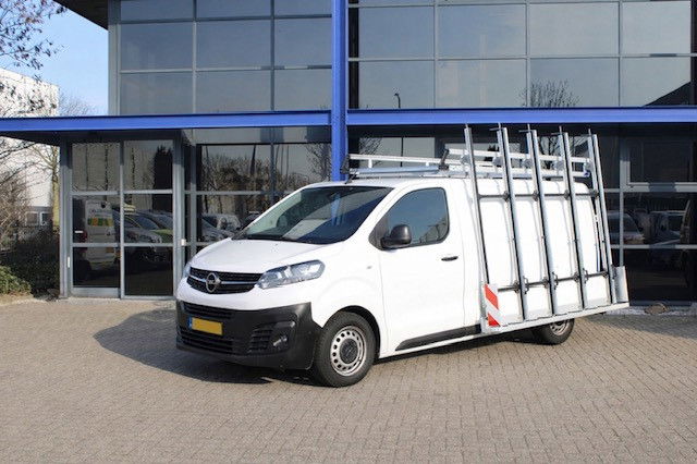 Foto van Opel Vivaro-e
