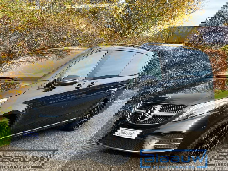 Foto van Mercedes-Benz V300 Lang AMG 239 PK