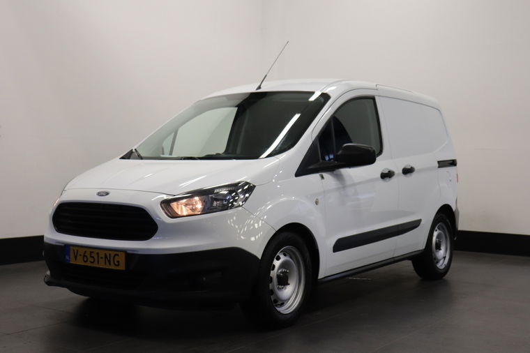 Foto van Ford Transit Courier