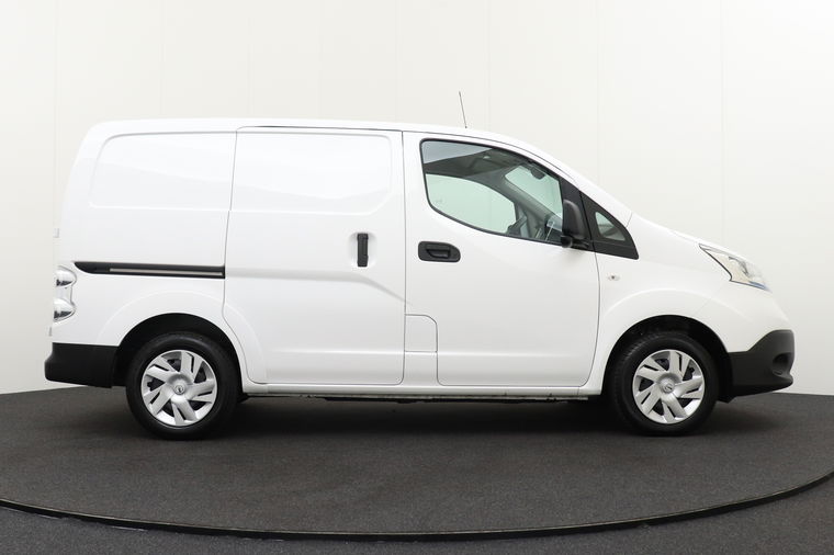 Nissan E-NV200