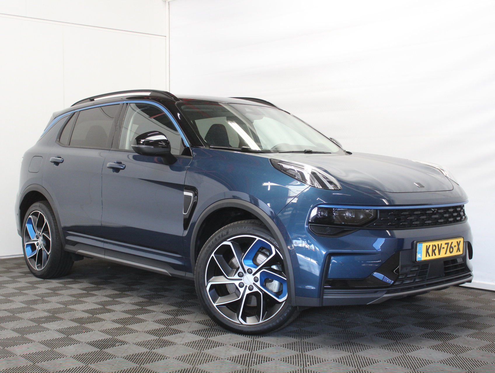 Foto van Lynk & Co 01