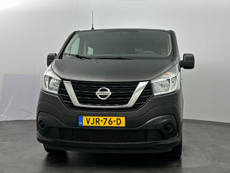 Nissan NV300