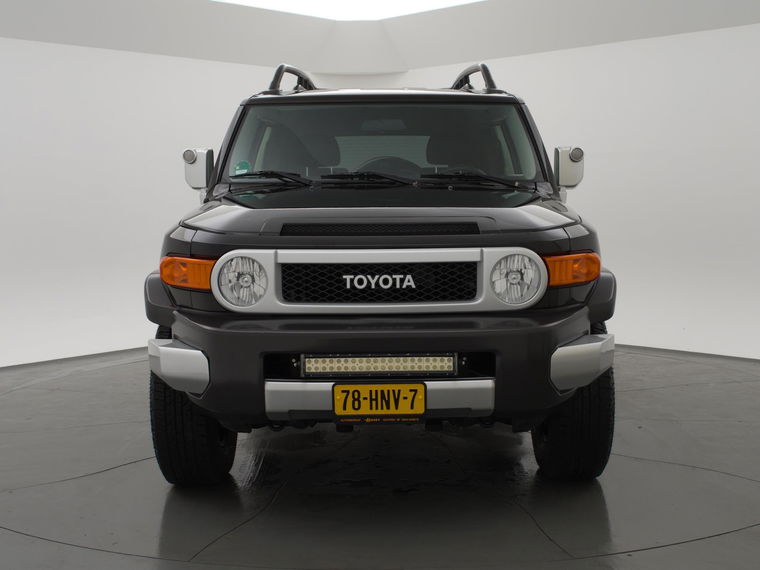 Toyota FJ Cruiser
