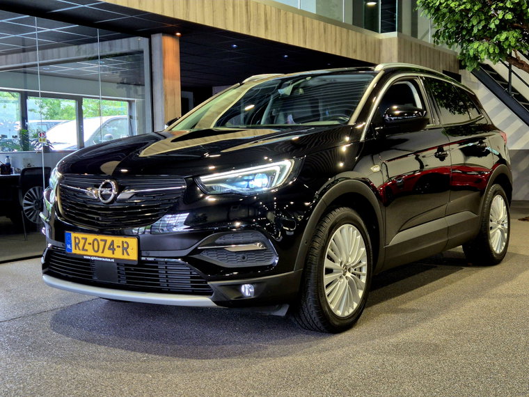 Opel Grandland X foto 1