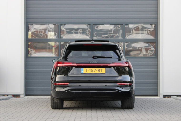 Audi Q8 e-tron
