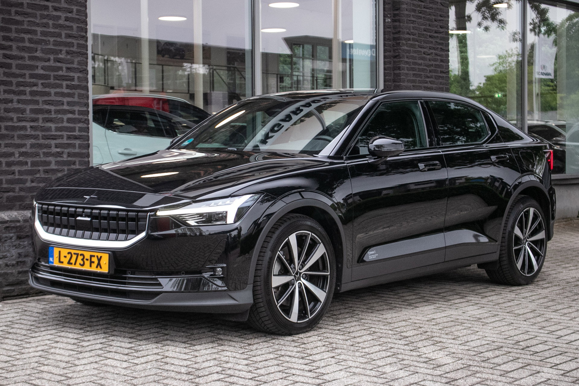 Foto van Polestar 2