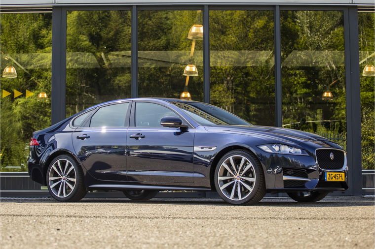 Jaguar XF