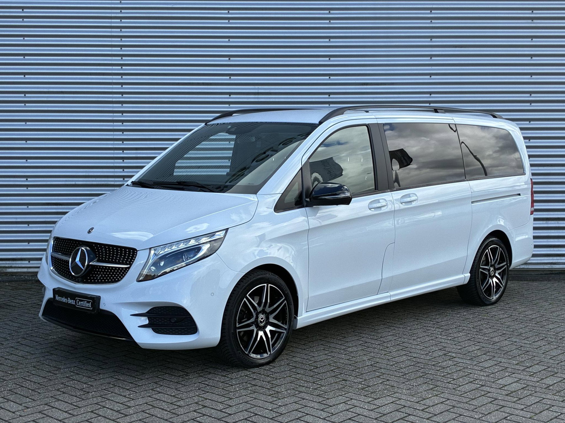 Foto van Mercedes-Benz V-Klasse