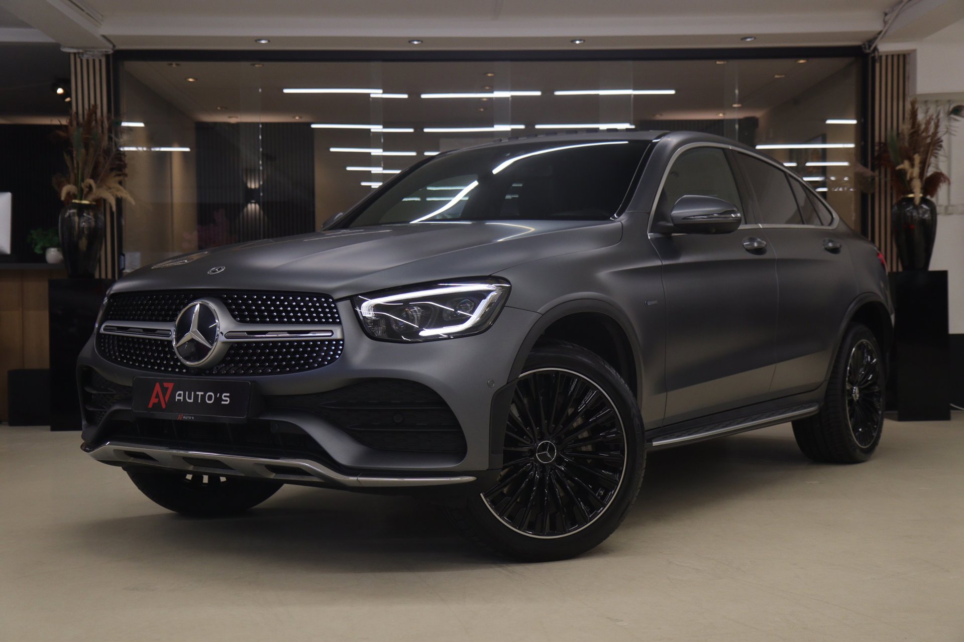 Mercedes-Benz GLC Coupé 300e 4MATIC PANO/CARPLAY/BRUM/MEM/KEYLESS/SFEERVER/VOL