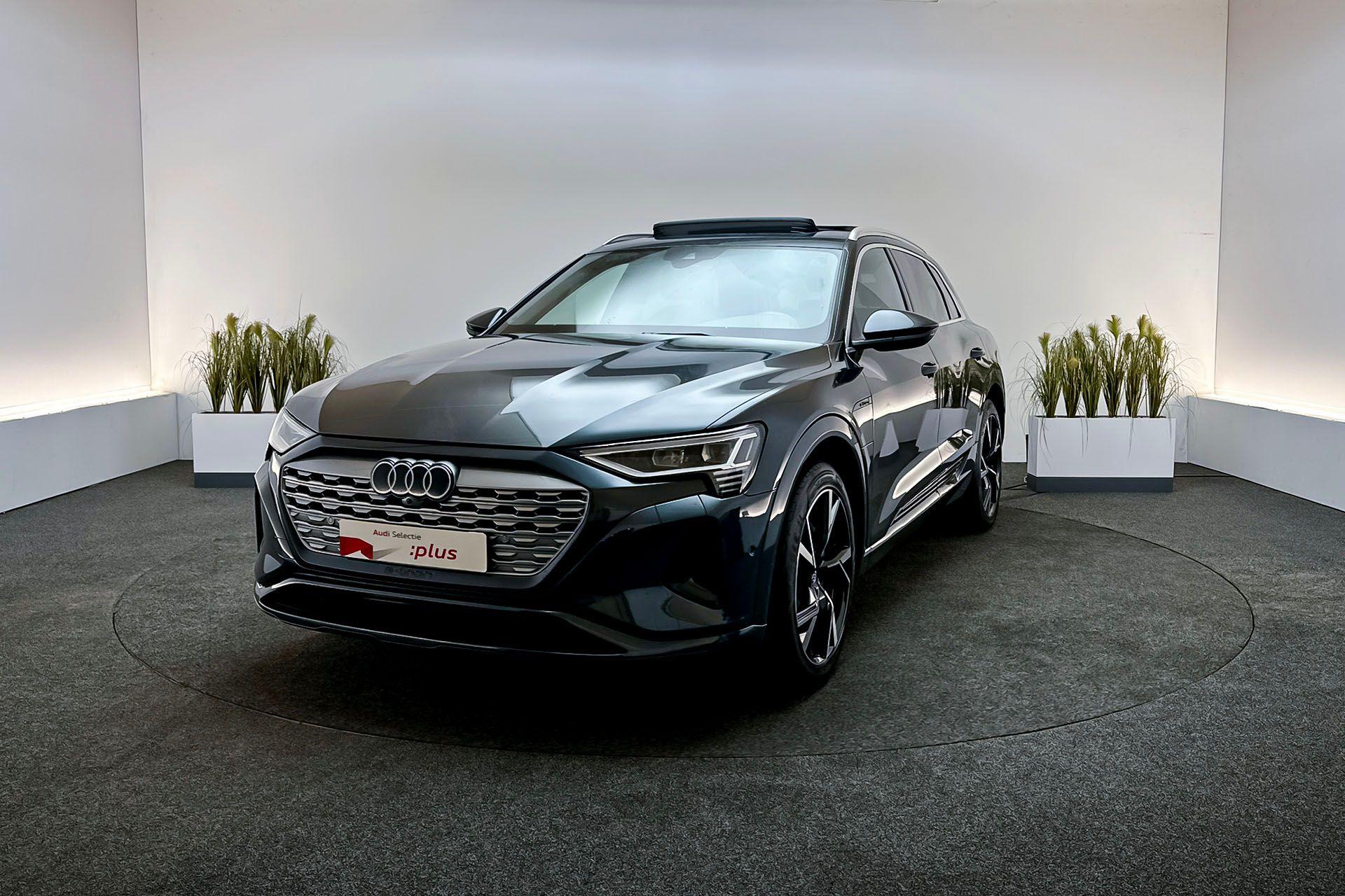 Foto van Audi Q8 e-tron
