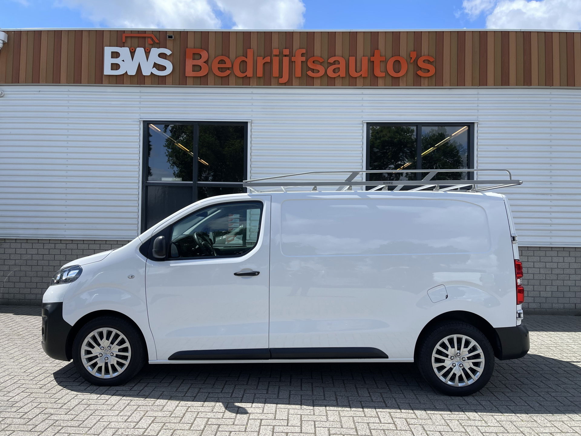 Foto van Opel Vivaro
