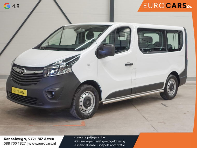 Foto van Opel Vivaro Combi