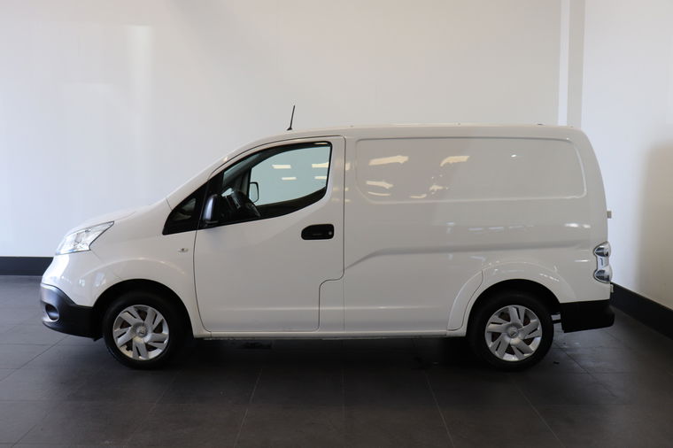 Nissan E-NV200
