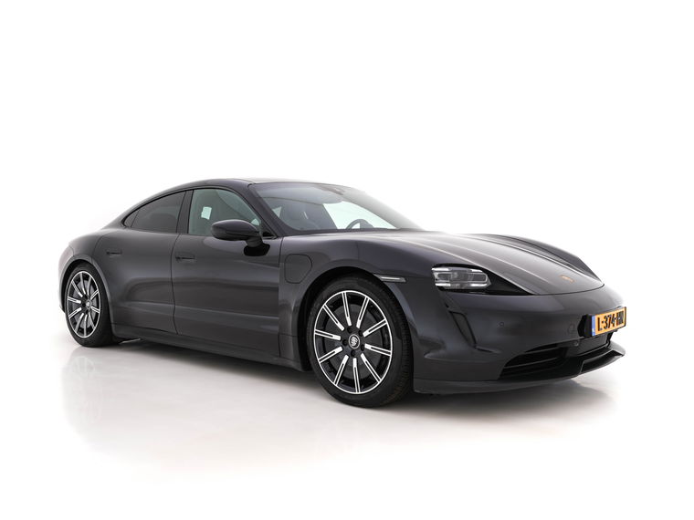 Foto van Porsche Taycan