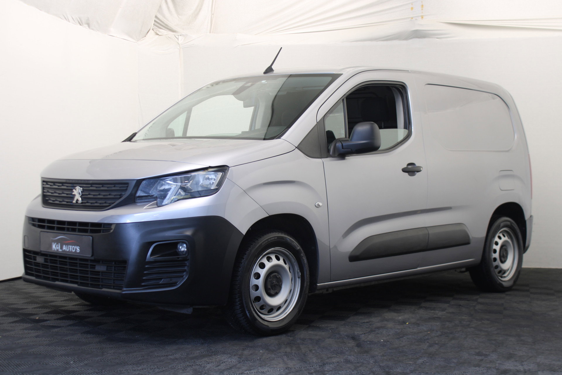 Foto van Peugeot Partner