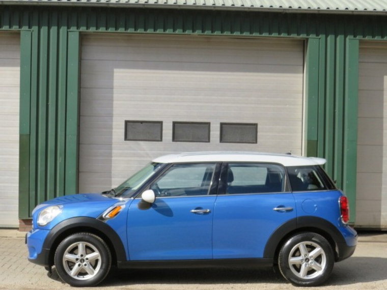 MINI Countryman foto 1