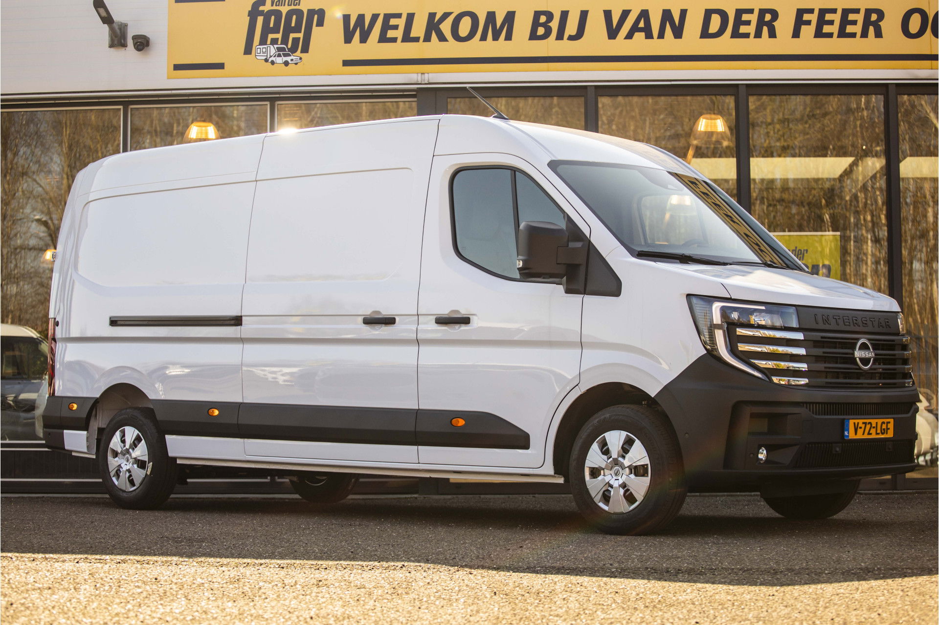Nissan Interstar