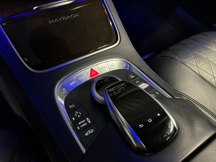 Mercedes-Benz S-Klasse