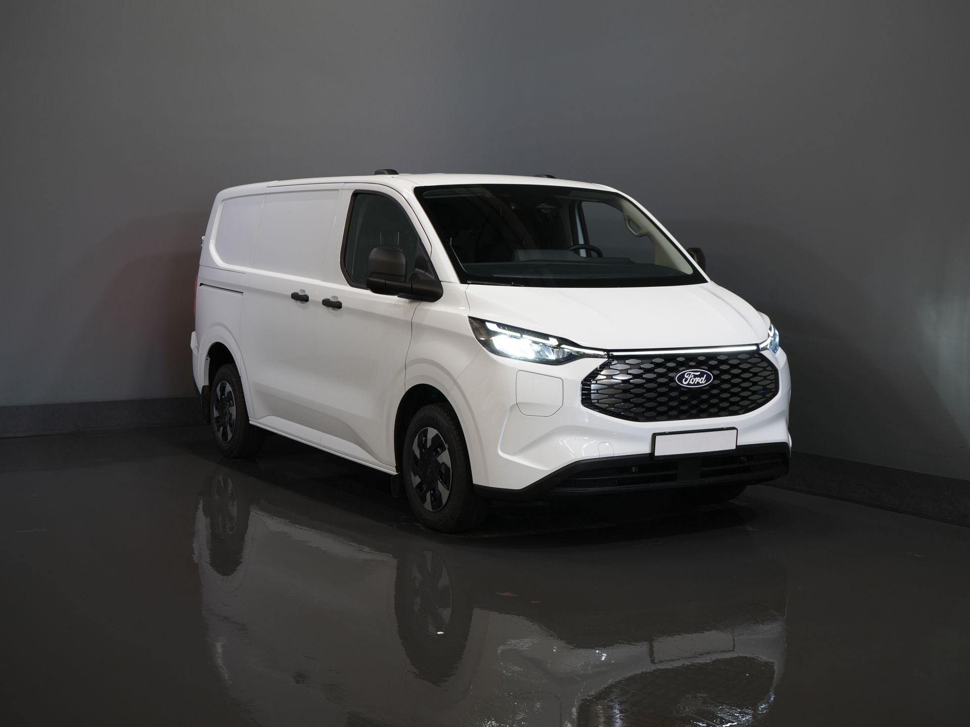 Foto van Ford E-Transit Custom