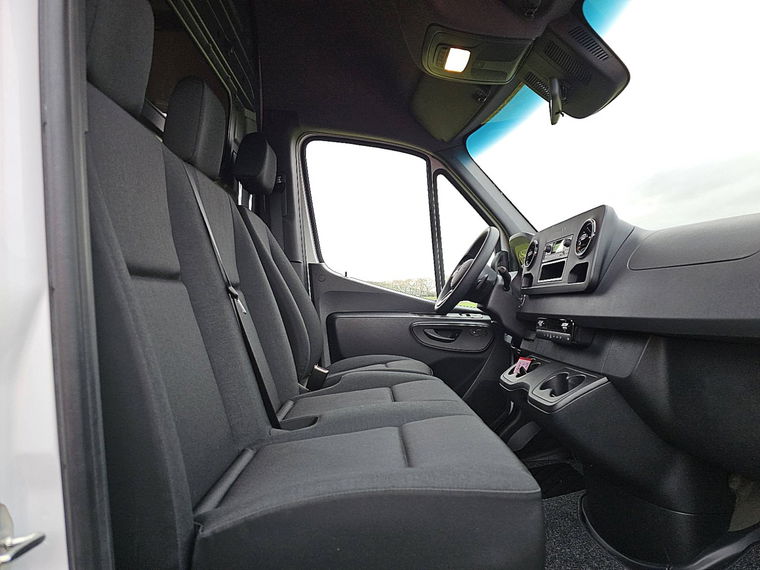 Mercedes-Benz eSprinter