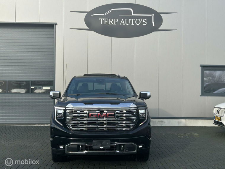 GMC Denali