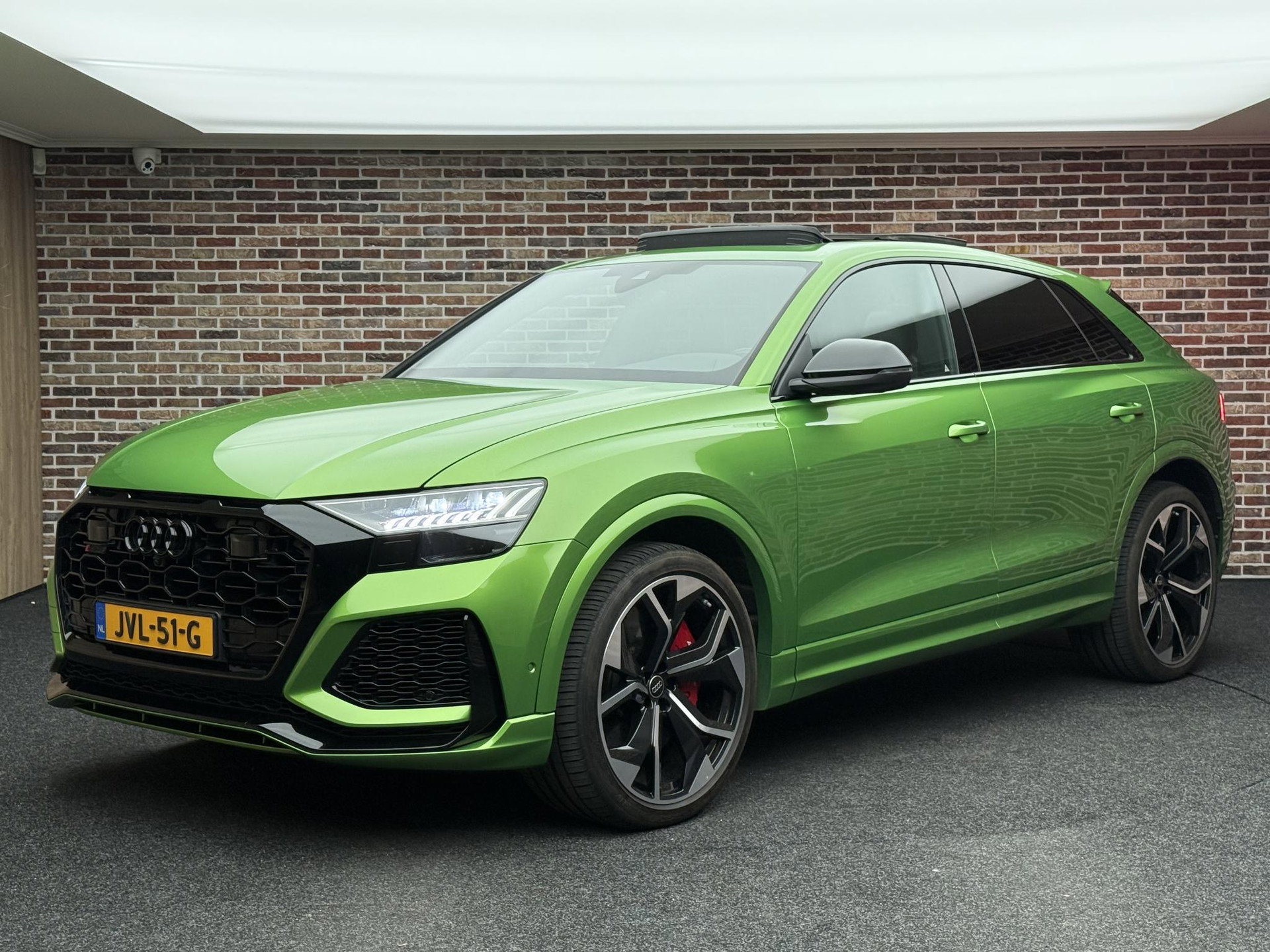 Foto van Audi RSQ8